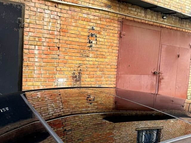 Черный Хендай Грандер, объемом двигателя 3.3 л и пробегом 299 тыс. км за 4999 $, фото 4 на Automoto.ua