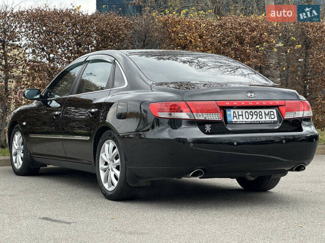 Чорний Хендай Грандер, об'ємом двигуна 3.34 л та пробігом 232 тис. км за 7500 $, фото 9 на Automoto.ua