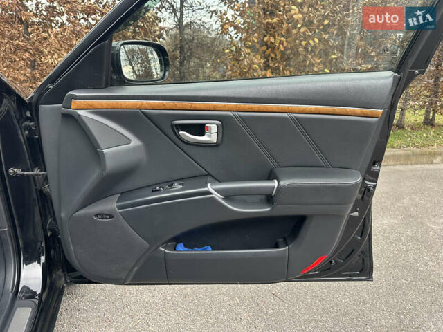 Чорний Хендай Грандер, об'ємом двигуна 3.34 л та пробігом 232 тис. км за 7500 $, фото 24 на Automoto.ua