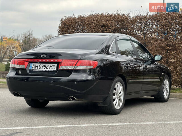 Чорний Хендай Грандер, об'ємом двигуна 3.34 л та пробігом 232 тис. км за 7500 $, фото 13 на Automoto.ua