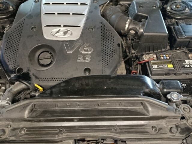 Чорний Хендай Грандер, об'ємом двигуна 3.3 л та пробігом 240 тис. км за 5500 $, фото 6 на Automoto.ua