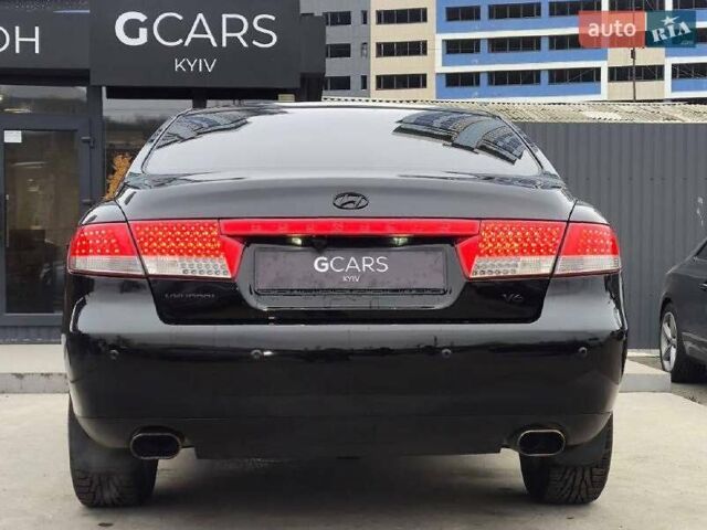 Черный Хендай Грандер, объемом двигателя 3.3 л и пробегом 163 тыс. км за 8500 $, фото 4 на Automoto.ua