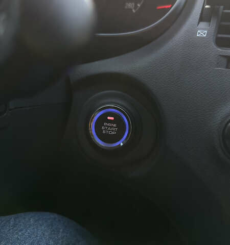 Черный Хендай Грандер, объемом двигателя 3.3 л и пробегом 165 тыс. км за 7990 $, фото 18 на Automoto.ua