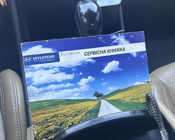 Черный Хендай Грандер, объемом двигателя 3 л и пробегом 192 тыс. км за 10400 $, фото 17 на Automoto.ua