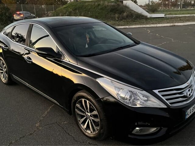 Черный Хендай Грандер, объемом двигателя 3 л и пробегом 228 тыс. км за 8900 $, фото 3 на Automoto.ua