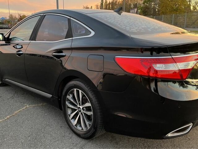 Черный Хендай Грандер, объемом двигателя 3 л и пробегом 228 тыс. км за 8900 $, фото 21 на Automoto.ua