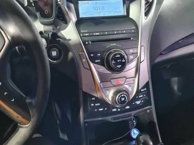 Чорний Хендай Грандер, об'ємом двигуна 3 л та пробігом 3 тис. км за 11000 $, фото 5 на Automoto.ua