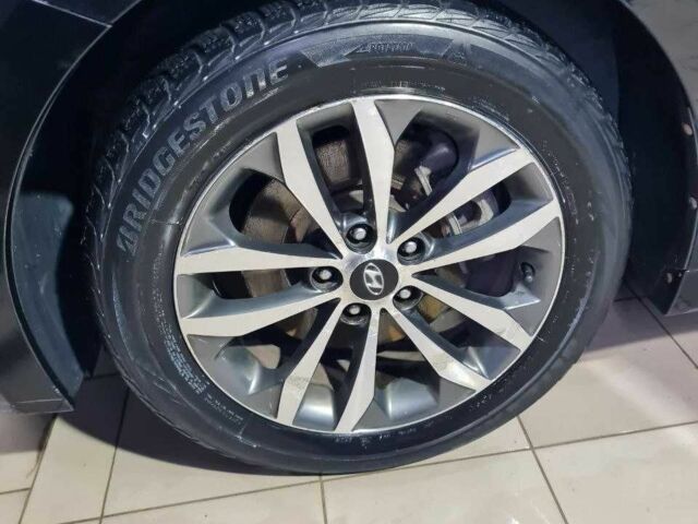 Чорний Хендай Грандер, об'ємом двигуна 3 л та пробігом 3 тис. км за 11000 $, фото 4 на Automoto.ua