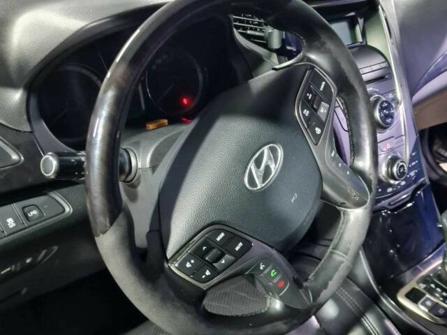 Чорний Хендай Грандер, об'ємом двигуна 3 л та пробігом 3 тис. км за 11000 $, фото 7 на Automoto.ua