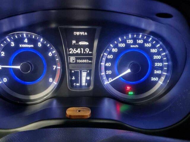 Чорний Хендай Грандер, об'ємом двигуна 3 л та пробігом 3 тис. км за 11000 $, фото 8 на Automoto.ua