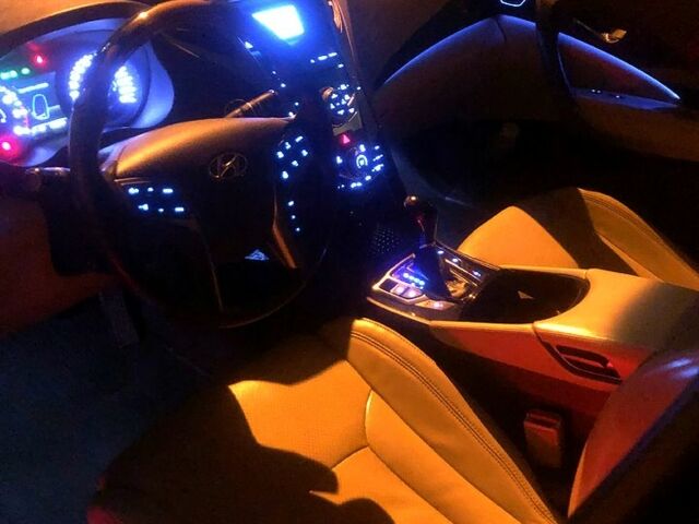 Чорний Хендай Грандер, об'ємом двигуна 3 л та пробігом 350 тис. км за 12000 $, фото 9 на Automoto.ua