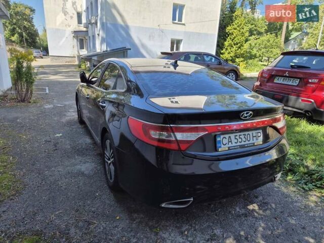 Чорний Хендай Грандер, об'ємом двигуна 3 л та пробігом 320 тис. км за 10500 $, фото 8 на Automoto.ua