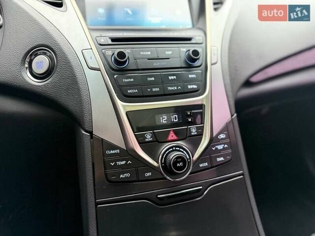 Черный Хендай Грандер, объемом двигателя 2.36 л и пробегом 305 тыс. км за 10490 $, фото 25 на Automoto.ua