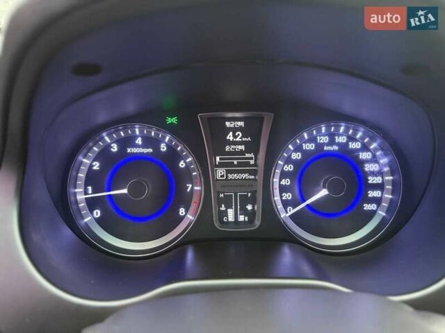 Черный Хендай Грандер, объемом двигателя 2.36 л и пробегом 305 тыс. км за 10490 $, фото 22 на Automoto.ua