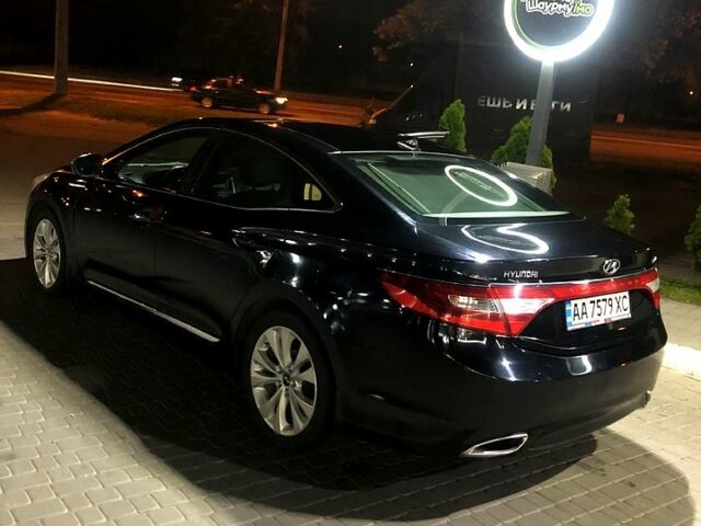 Чорний Хендай Грандер, об'ємом двигуна 3 л та пробігом 350 тис. км за 12000 $, фото 2 на Automoto.ua