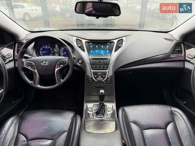 Черный Хендай Грандер, объемом двигателя 2.36 л и пробегом 305 тыс. км за 10490 $, фото 28 на Automoto.ua