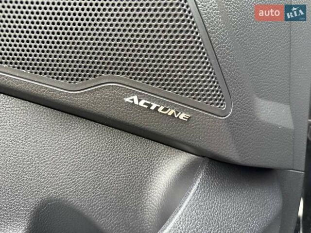 Черный Хендай Грандер, объемом двигателя 2.36 л и пробегом 305 тыс. км за 10490 $, фото 16 на Automoto.ua