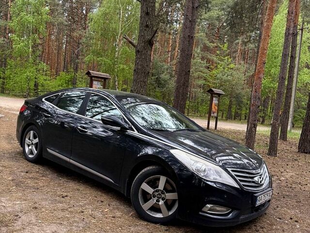 Чорний Хендай Грандер, об'ємом двигуна 3 л та пробігом 350 тис. км за 12000 $, фото 4 на Automoto.ua