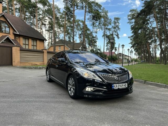 Черный Хендай Грандер, объемом двигателя 3 л и пробегом 240 тыс. км за 12400 $, фото 1 на Automoto.ua