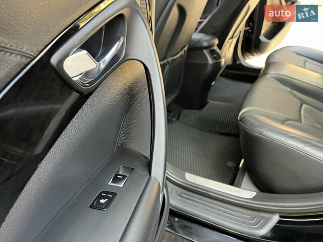 Черный Хендай Грандер, объемом двигателя 3 л и пробегом 241 тыс. км за 12400 $, фото 46 на Automoto.ua