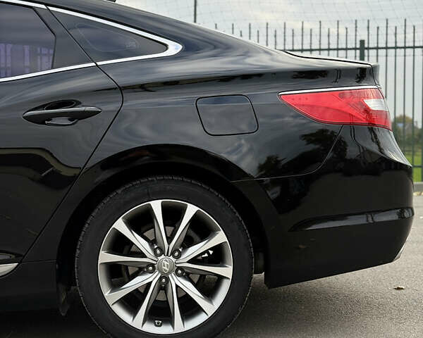 Черный Хендай Грандер, объемом двигателя 2.2 л и пробегом 315 тыс. км за 13300 $, фото 6 на Automoto.ua