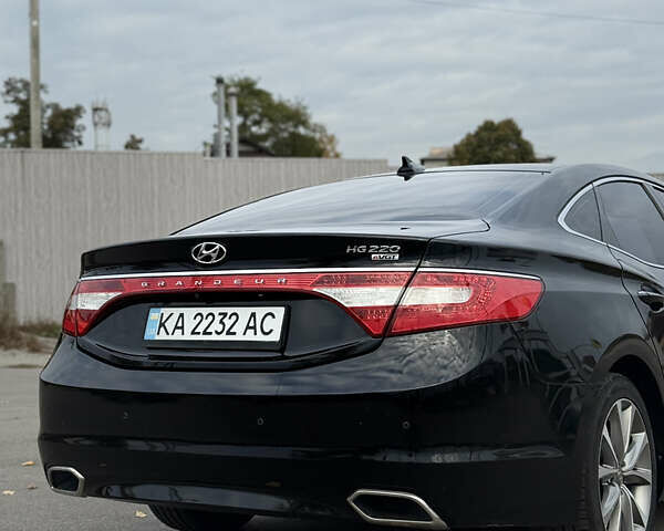 Черный Хендай Грандер, объемом двигателя 2.2 л и пробегом 315 тыс. км за 13300 $, фото 9 на Automoto.ua