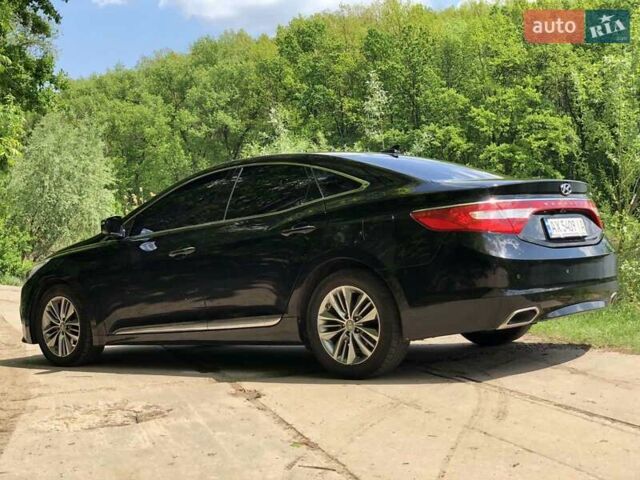 Черный Хендай Грандер, объемом двигателя 3 л и пробегом 202 тыс. км за 12999 $, фото 4 на Automoto.ua