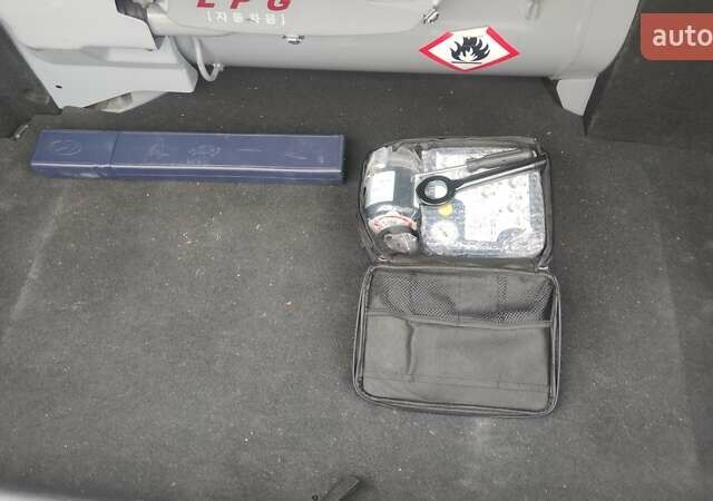 Черный Хендай Грандер, объемом двигателя 3 л и пробегом 202 тыс. км за 12999 $, фото 19 на Automoto.ua