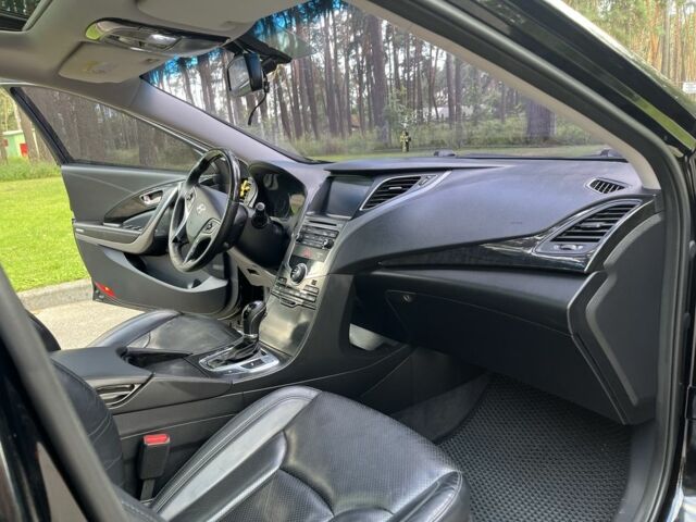 Черный Хендай Грандер, объемом двигателя 3 л и пробегом 240 тыс. км за 12400 $, фото 21 на Automoto.ua