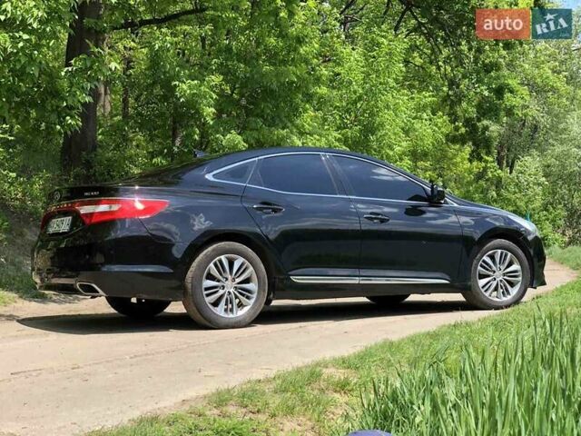 Черный Хендай Грандер, объемом двигателя 3 л и пробегом 202 тыс. км за 12999 $, фото 12 на Automoto.ua