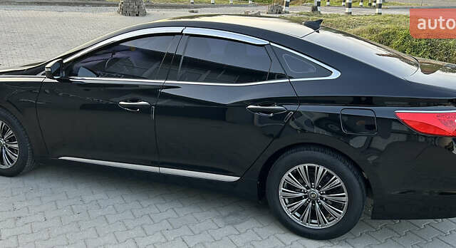 Черный Хендай Грандер, объемом двигателя 2.4 л и пробегом 160 тыс. км за 13500 $, фото 8 на Automoto.ua