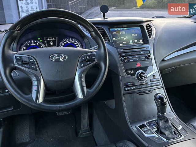 Чорний Хендай Грандер, об'ємом двигуна 2.36 л та пробігом 163 тис. км за 11700 $, фото 9 на Automoto.ua