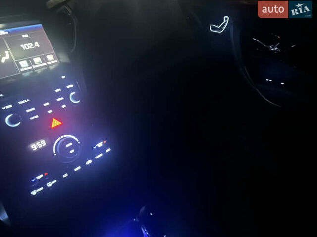 Черный Хендай Грандер, объемом двигателя 2.4 л и пробегом 160 тыс. км за 13500 $, фото 30 на Automoto.ua