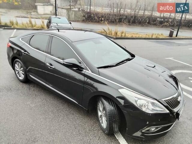 Чорний Хендай Грандер, об'ємом двигуна 3 л та пробігом 234 тис. км за 11100 $, фото 20 на Automoto.ua