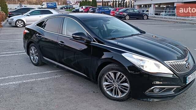 Черный Хендай Грандер, объемом двигателя 3 л и пробегом 270 тыс. км за 13000 $, фото 3 на Automoto.ua