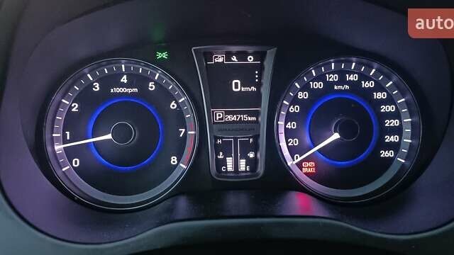 Черный Хендай Грандер, объемом двигателя 3 л и пробегом 270 тыс. км за 13000 $, фото 8 на Automoto.ua