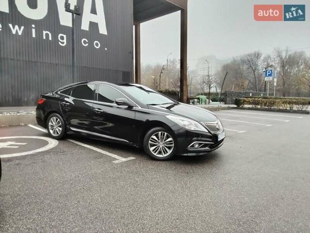 Чорний Хендай Грандер, об'ємом двигуна 3 л та пробігом 234 тис. км за 11100 $, фото 5 на Automoto.ua