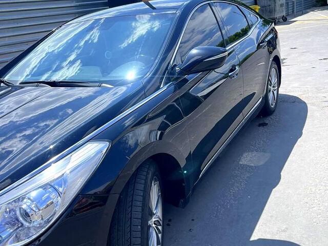 Чорний Хендай Грандер, об'ємом двигуна 3 л та пробігом 216 тис. км за 11500 $, фото 2 на Automoto.ua