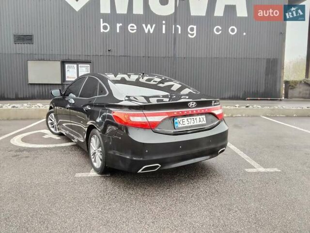 Чорний Хендай Грандер, об'ємом двигуна 3 л та пробігом 234 тис. км за 11100 $, фото 9 на Automoto.ua