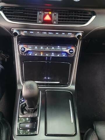 Черный Хендай Грандер, объемом двигателя 3 л и пробегом 230 тыс. км за 17500 $, фото 3 на Automoto.ua