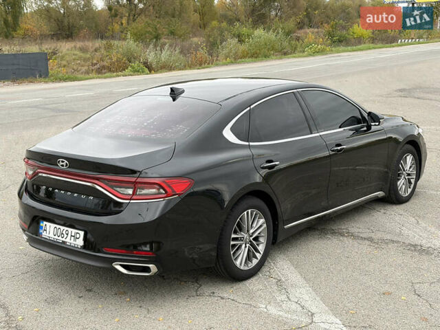 Черный Хендай Грандер, объемом двигателя 2.99 л и пробегом 299 тыс. км за 16500 $, фото 13 на Automoto.ua