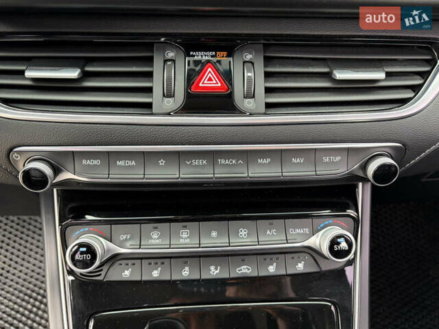 Черный Хендай Грандер, объемом двигателя 2.99 л и пробегом 299 тыс. км за 16500 $, фото 22 на Automoto.ua