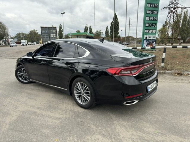 Черный Хендай Грандер, объемом двигателя 3 л и пробегом 225 тыс. км за 16000 $, фото 2 на Automoto.ua