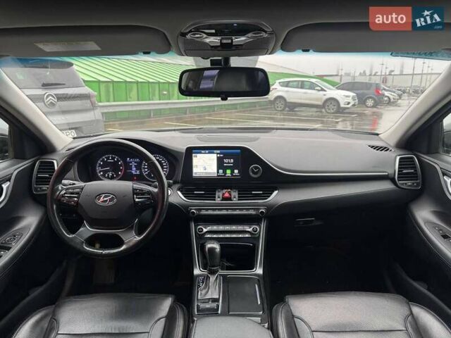 Чорний Хендай Грандер, об'ємом двигуна 3 л та пробігом 233 тис. км за 16990 $, фото 12 на Automoto.ua