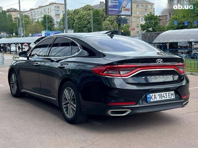 Черный Хендай Грандер, объемом двигателя 3 л и пробегом 234 тыс. км за 15000 $, фото 6 на Automoto.ua