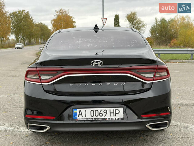 Черный Хендай Грандер, объемом двигателя 2.99 л и пробегом 299 тыс. км за 16500 $, фото 8 на Automoto.ua