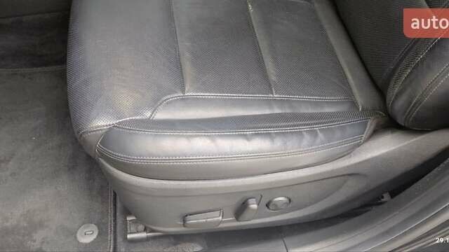 Черный Хендай Грандер, объемом двигателя 3 л и пробегом 177 тыс. км за 24950 $, фото 7 на Automoto.ua