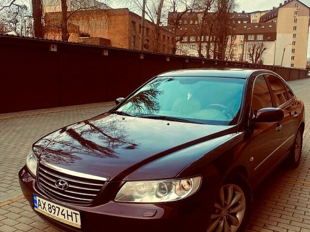 Коричневый Хендай Грандер, объемом двигателя 3.3 л и пробегом 305 тыс. км за 5300 $, фото 6 на Automoto.ua