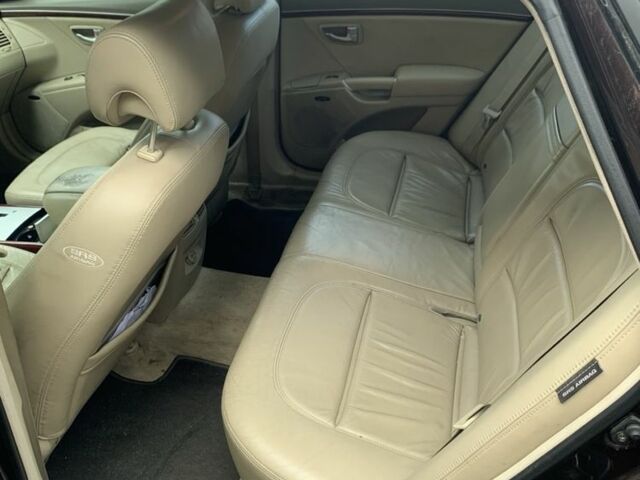 Красный Хендай Грандер, объемом двигателя 3.3 л и пробегом 400 тыс. км за 5000 $, фото 5 на Automoto.ua