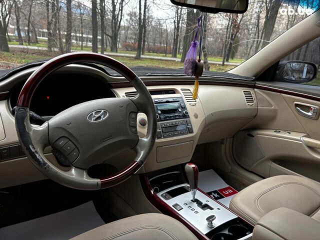 Червоний Хендай Грандер, об'ємом двигуна 3.3 л та пробігом 246 тис. км за 7490 $, фото 16 на Automoto.ua